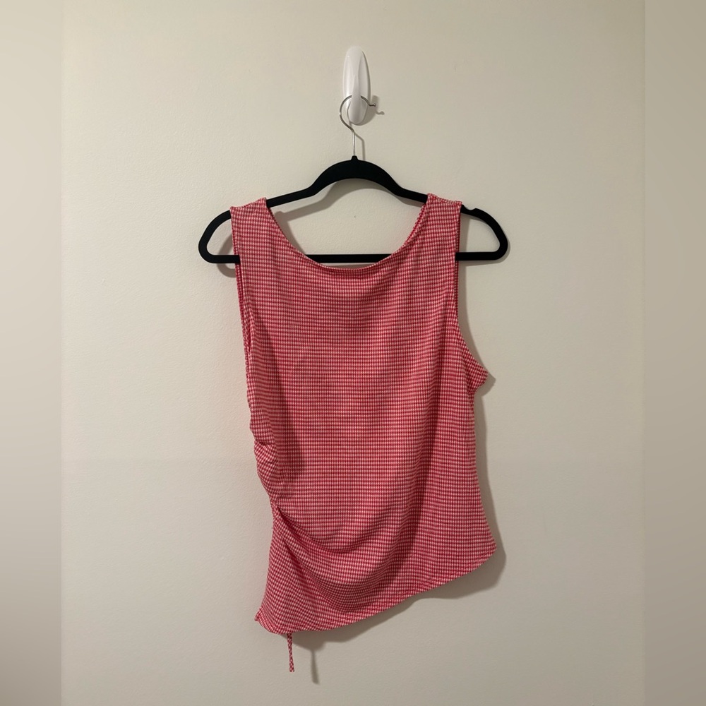 Lisa Says Gah Asymmetrical Gingham Red Tank XL - Picture 2 of 5